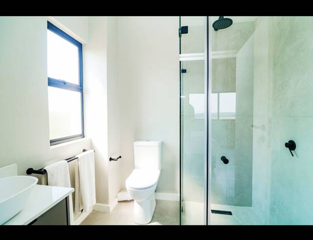 3 BEDROOM TOWNHOUSE FOR SALE IN LEONARD